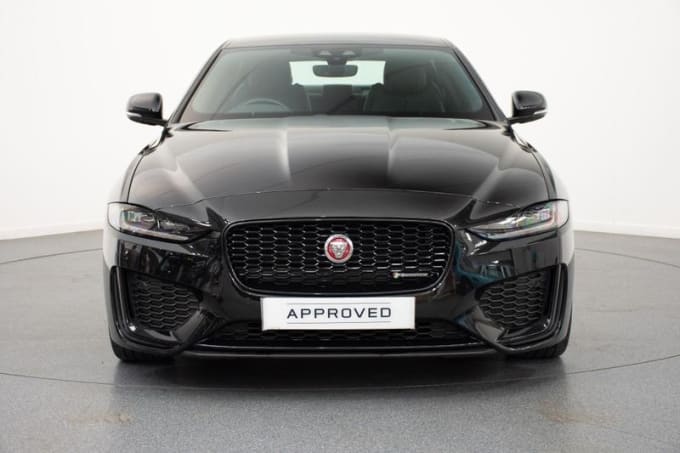 2024 Jaguar Xe