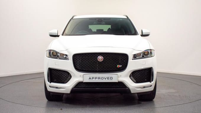 2024 Jaguar F-pace