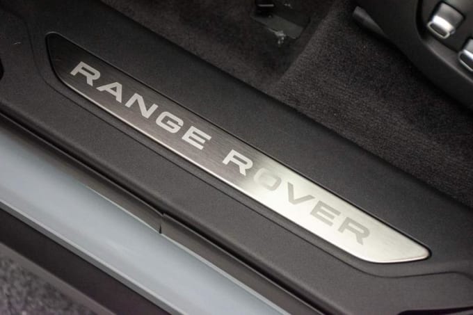 2024 Land Rover Range Rover Velar