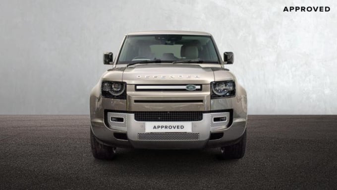 2024 Land Rover Defender 90