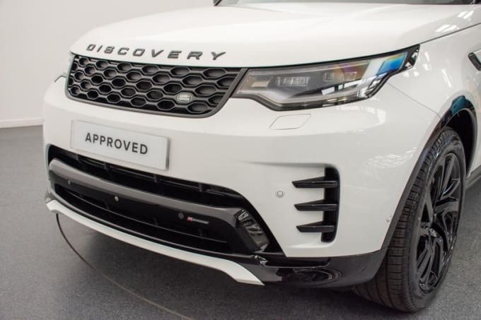 2024 Land Rover Discovery