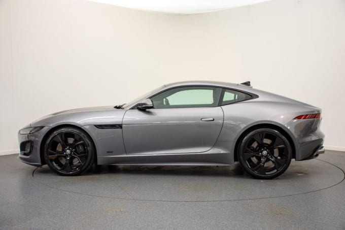 2024 Jaguar F-type