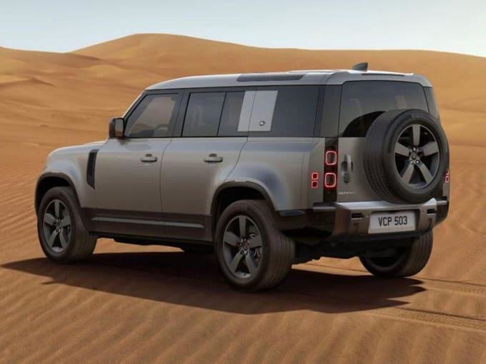 2024 Land Rover Defender 110