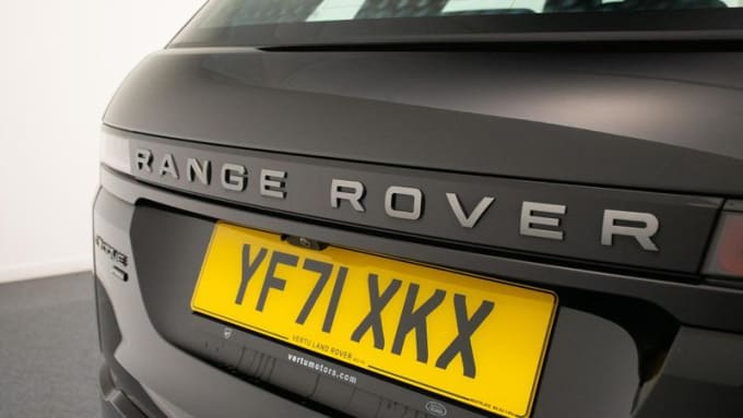 2025 Land Rover Range Rover Evoque