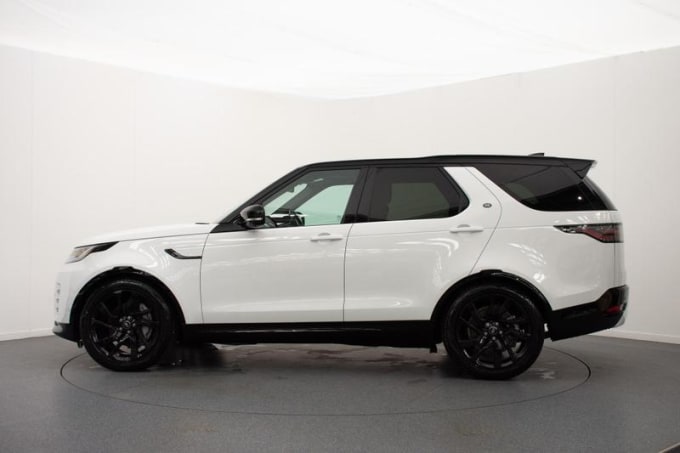 2024 Land Rover Discovery