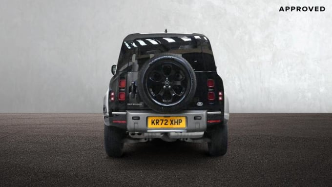 2024 Land Rover Defender 90