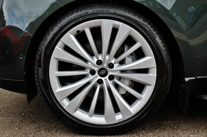 2024 Land Rover Range Rover