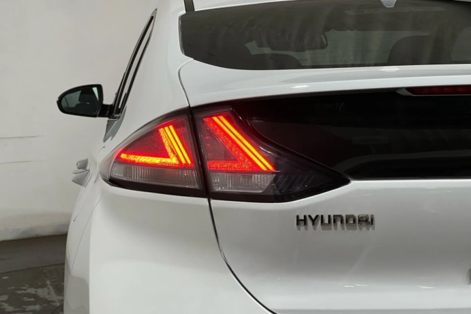 2021 Hyundai Ioniq