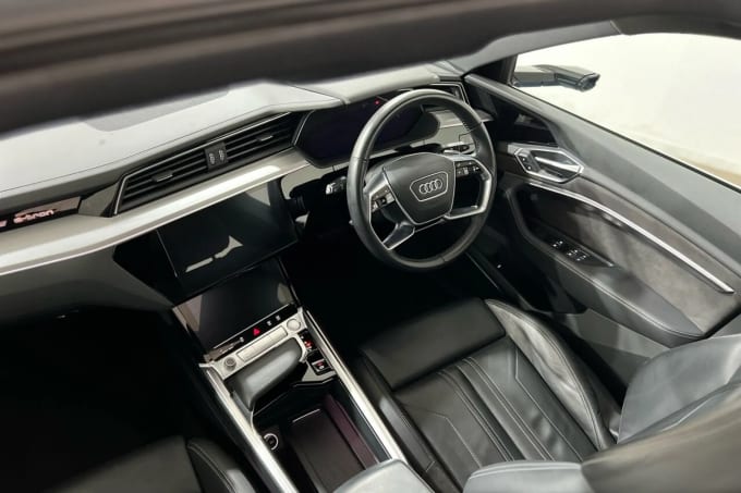 2019 Audi E-tron