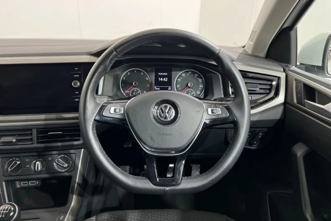 2020 Volkswagen Polo