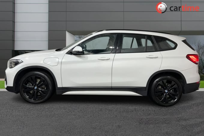 2021 BMW X1