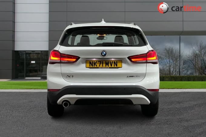 2021 BMW X1