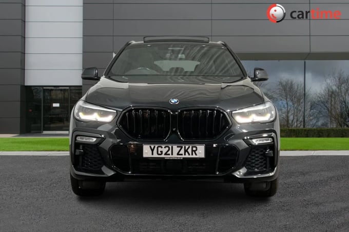 2021 BMW X6