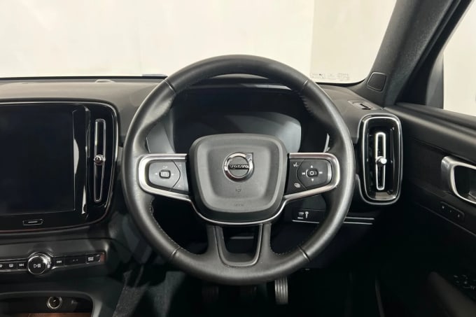 2020 Volvo Xc40