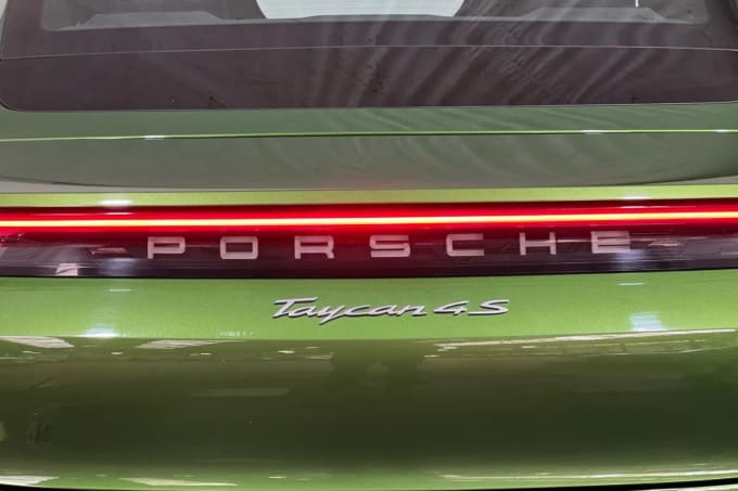 2020 Porsche Taycan