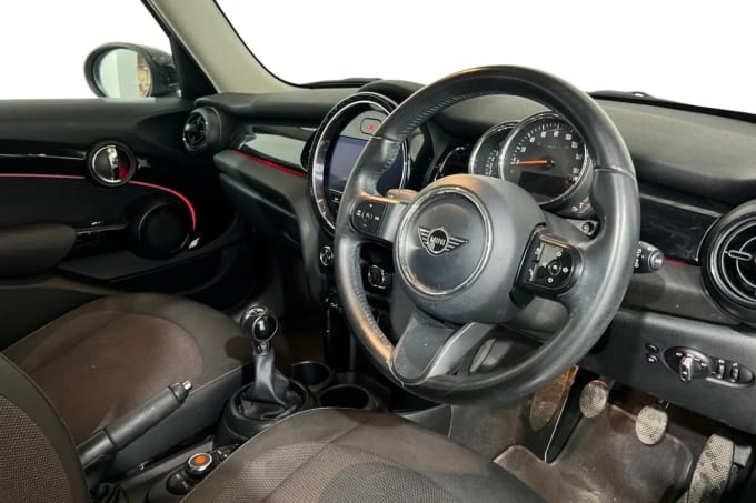 2021 Mini Hatch Cooper