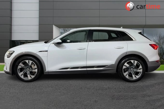 2020 Audi E-tron