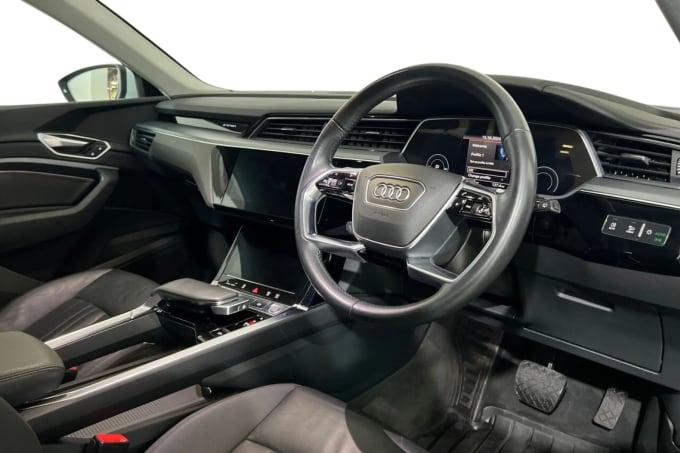 2020 Audi E-tron