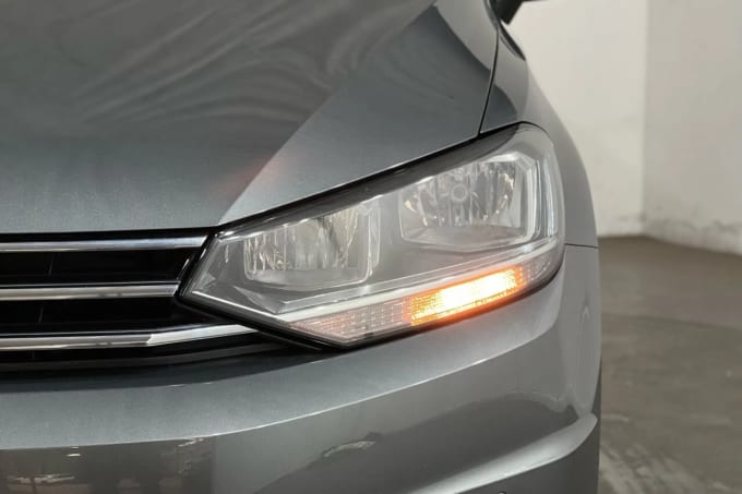 2020 Volkswagen Touran