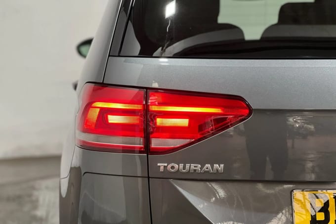 2020 Volkswagen Touran