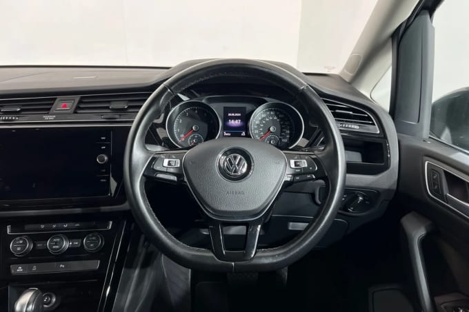 2020 Volkswagen Touran