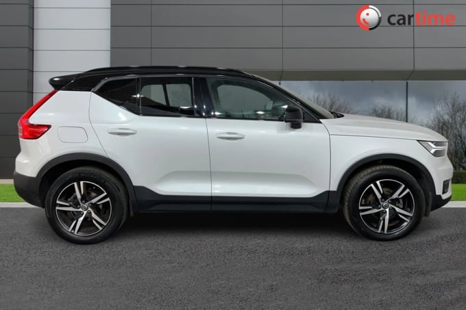 2020 Volvo Xc40