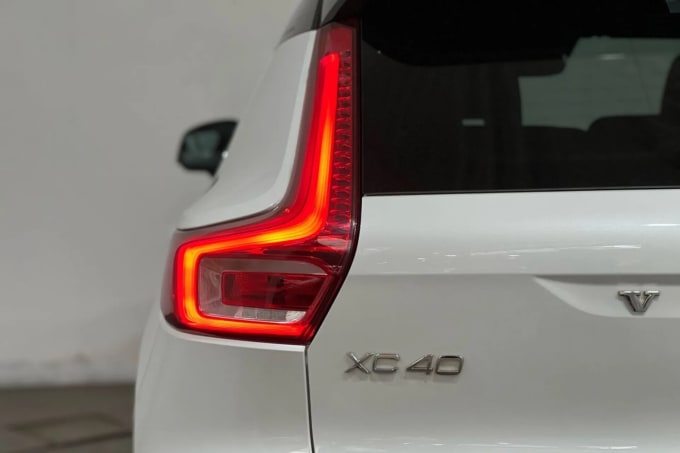 2020 Volvo Xc40