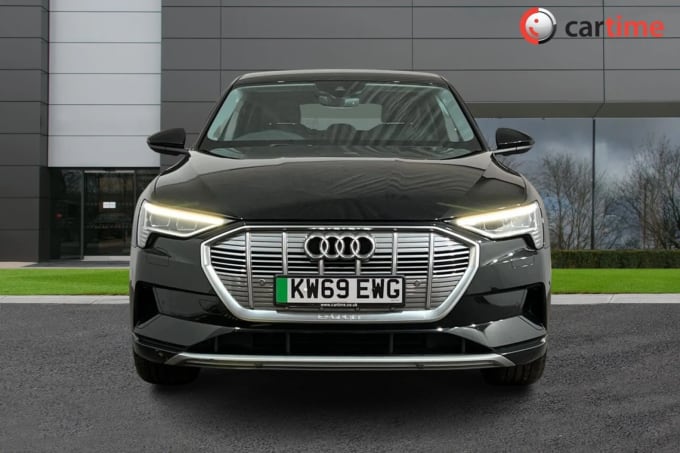 2020 Audi E-tron