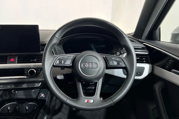 2022 Audi A4