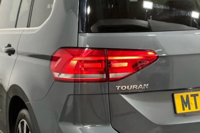 2020 Volkswagen Touran