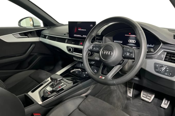 2022 Audi A4