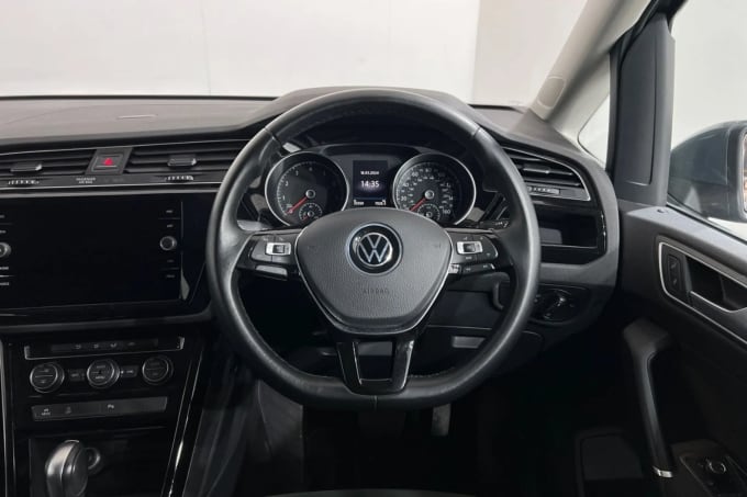 2020 Volkswagen Touran