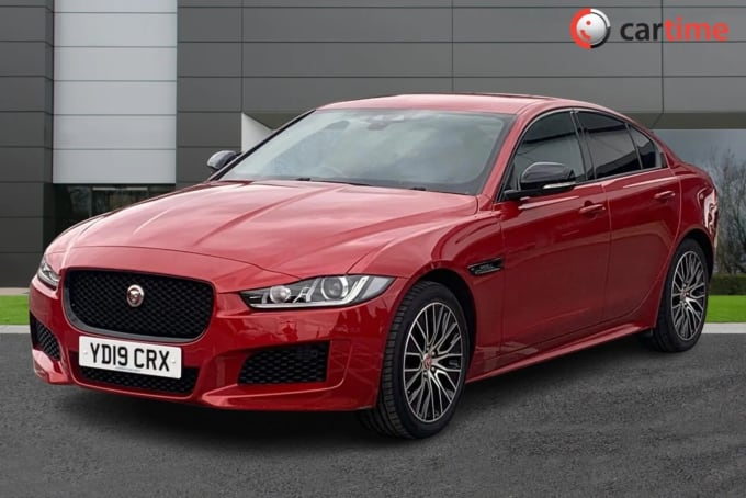 2019 Jaguar Xe