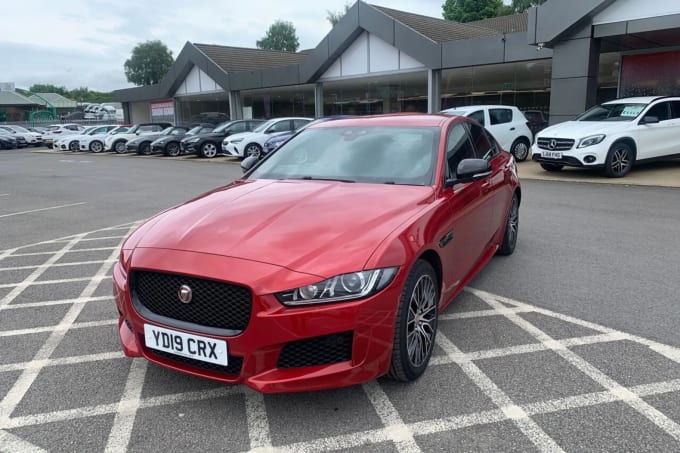 2019 Jaguar Xe