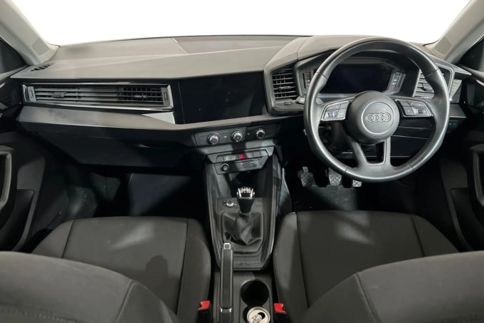 2022 Audi A1