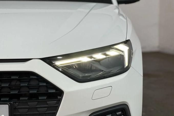 2022 Audi A1