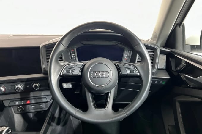 2022 Audi A1