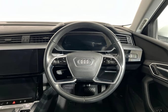 2020 Audi E-tron