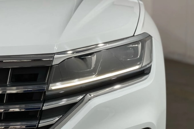 2020 Volkswagen Touareg