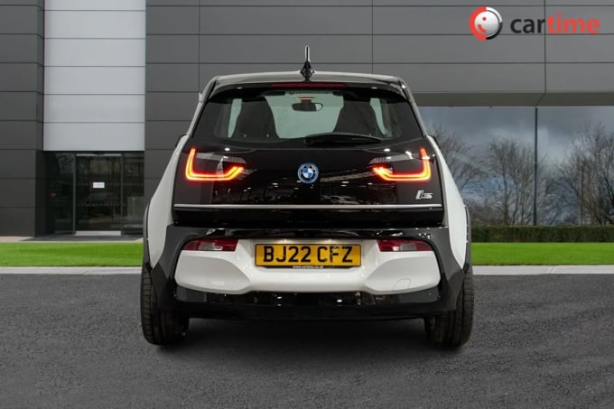 2022 BMW I3