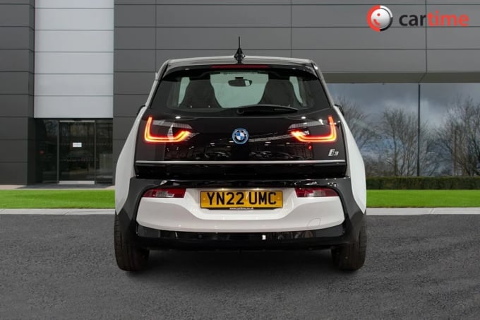 2022 BMW I3