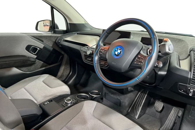 2022 BMW I3