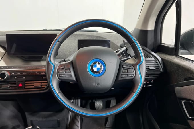 2022 BMW I3