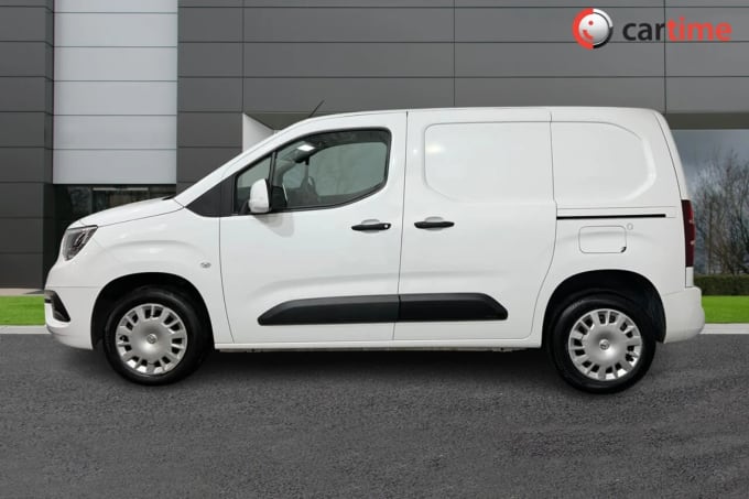 2021 Vauxhall Combo