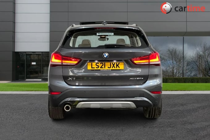 2021 BMW X1