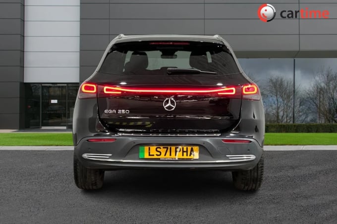 2022 Mercedes-benz Eqa