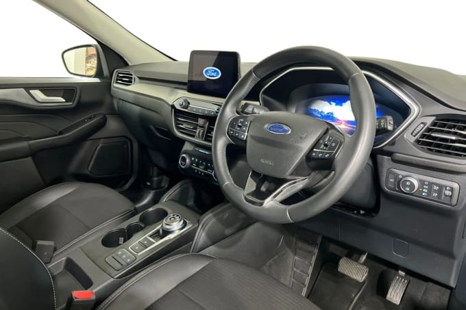 2022 Ford Kuga