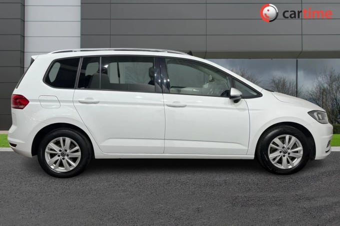 2020 Volkswagen Touran