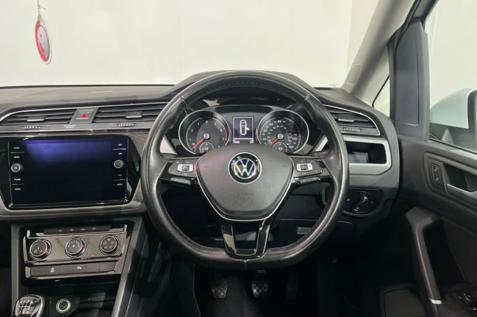 2020 Volkswagen Touran