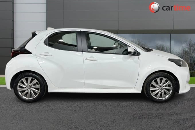 2023 Toyota Yaris